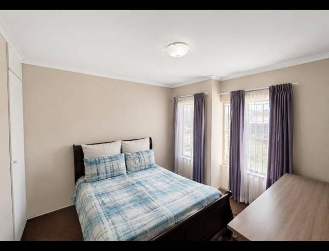 3 BEDROOM TOWNHOUSE FOR SALE IN KOSMOSDAL